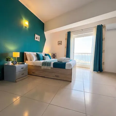 Stylish Seaside With Coastal Elegance Sv11